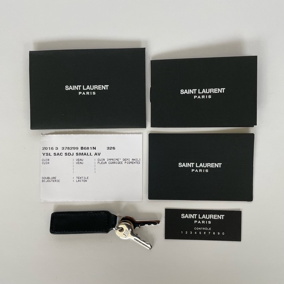 SAINT LAURENT CLASSIC SAC DE JOUR SMALL IN GRAINED LEATHER - Picture 6 of 6